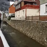 Haus Am Fluss Mit Wunderschoener Dachterrasse Mit Flussblick ,garten Und Grill *