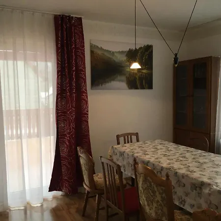 Haus Am Fluss Mit Wunderschoener Dachterrasse Mit Flussblick ,garten Und Grill Zorge