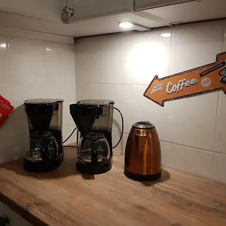 Haus Am Fluss Mit Wunderschoener Dachterrasse Mit Flussblick ,garten Und Grill *