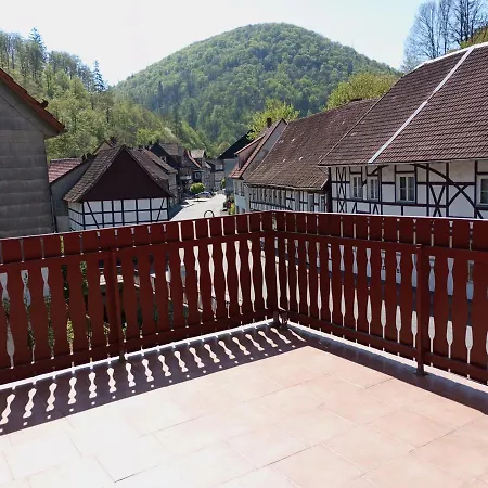 Haus Am Fluss Mit Wunderschoener Dachterrasse Mit Flussblick ,garten Und Grill *