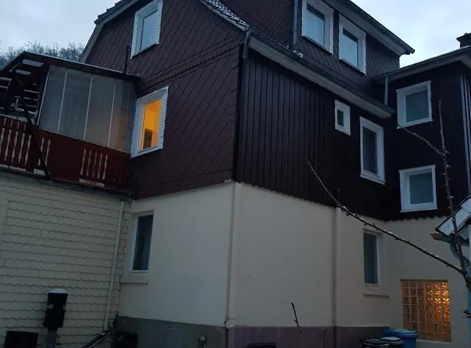 Haus Am Fluss Mit Wunderschoener Dachterrasse Mit Flussblick ,garten Und Grill Zorge