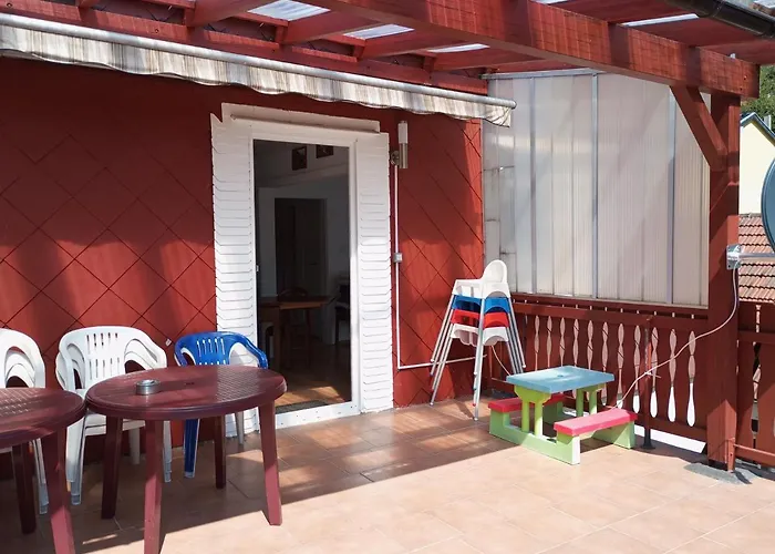 Haus Am Fluss Mit Wunderschöner Dachterrasse Mit Flussblick ,garten Und Grill